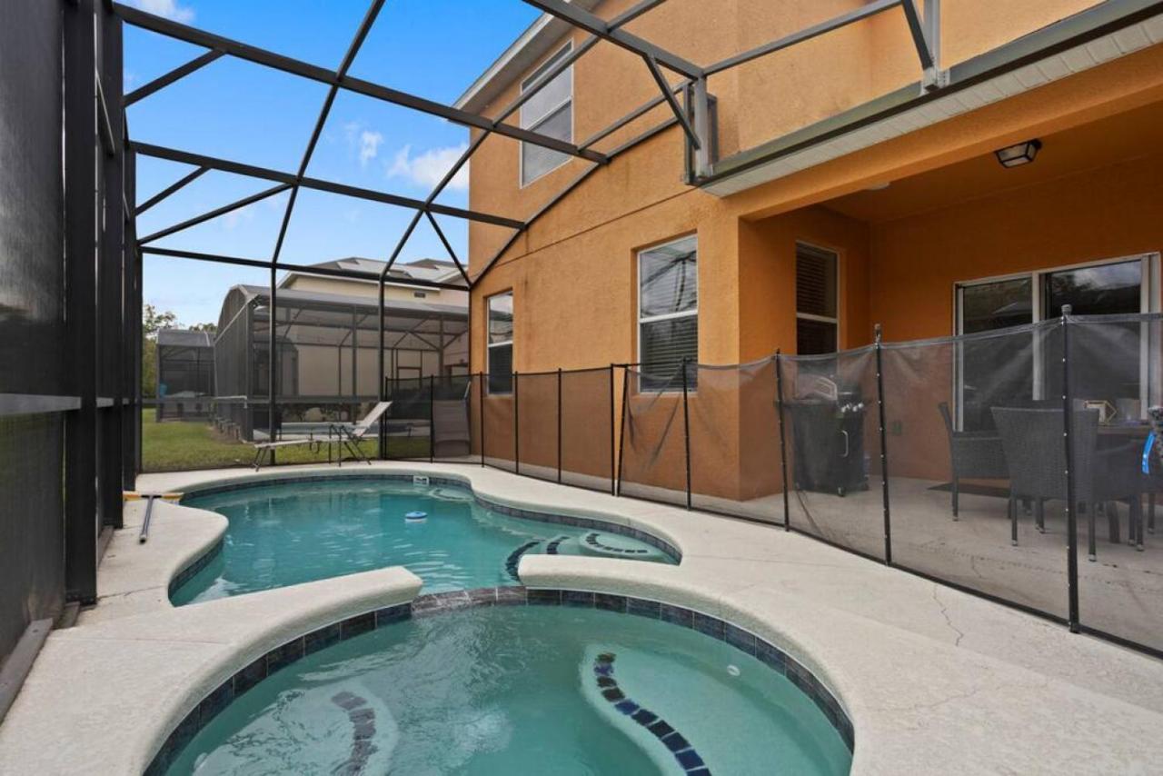 Vacation W Heated Pool Villa